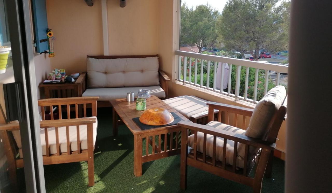 Appartement Au Lagon Bleu A Frejus, Garage, Tennis & Piscine 1200 M2 Eksteriør billede