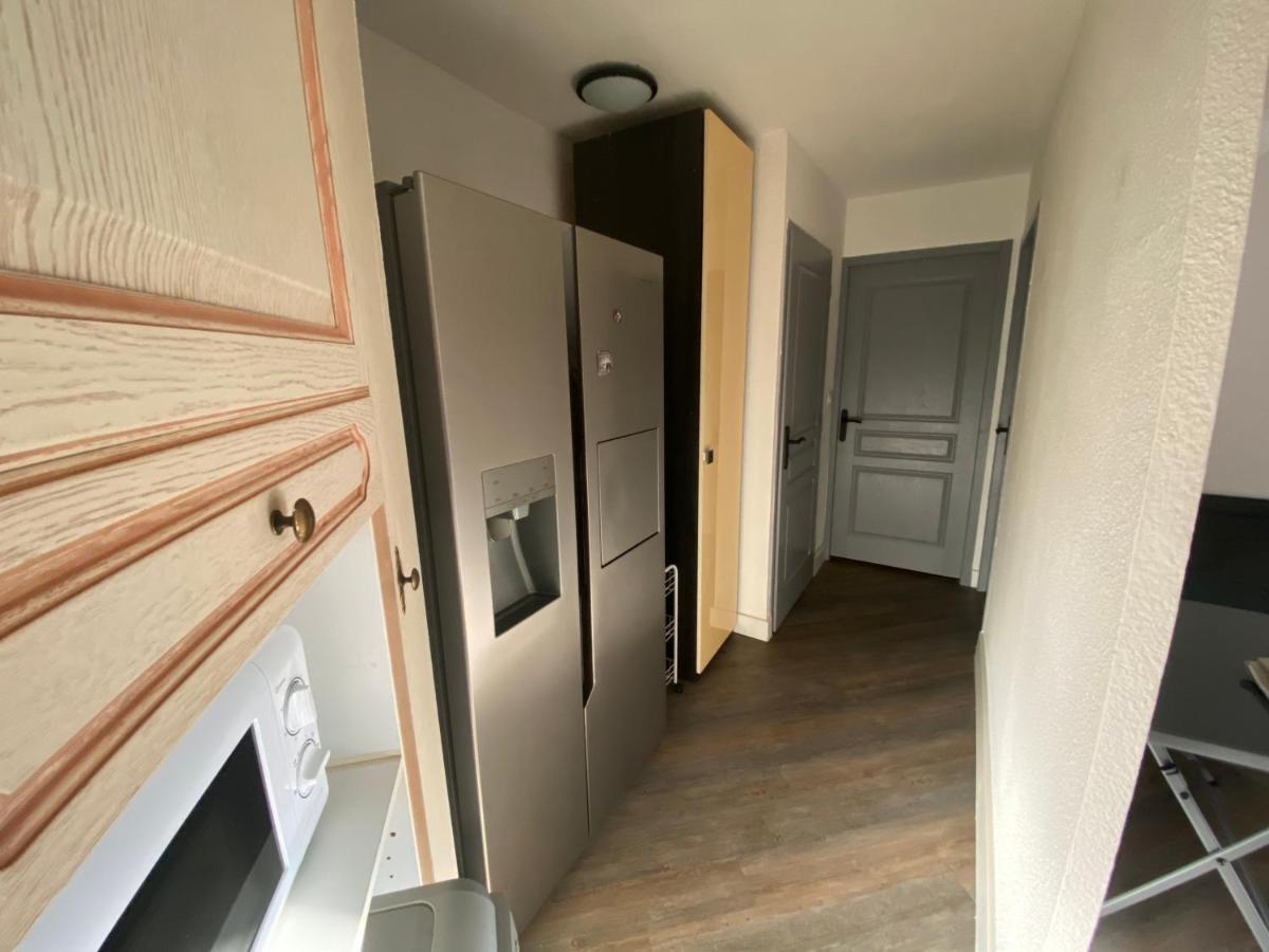 Appartement Au Lagon Bleu A Frejus, Garage, Tennis & Piscine 1200 M2 Eksteriør billede